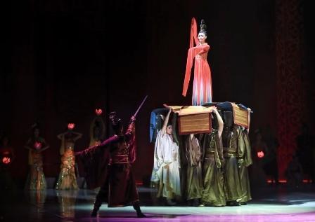 独舞洛神背景赏析,穿越千年的古典美学演绎